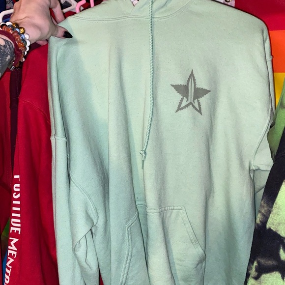 Jeffree Star “high, how are ya?” Hoodie in mint green - Picture 2 of 3